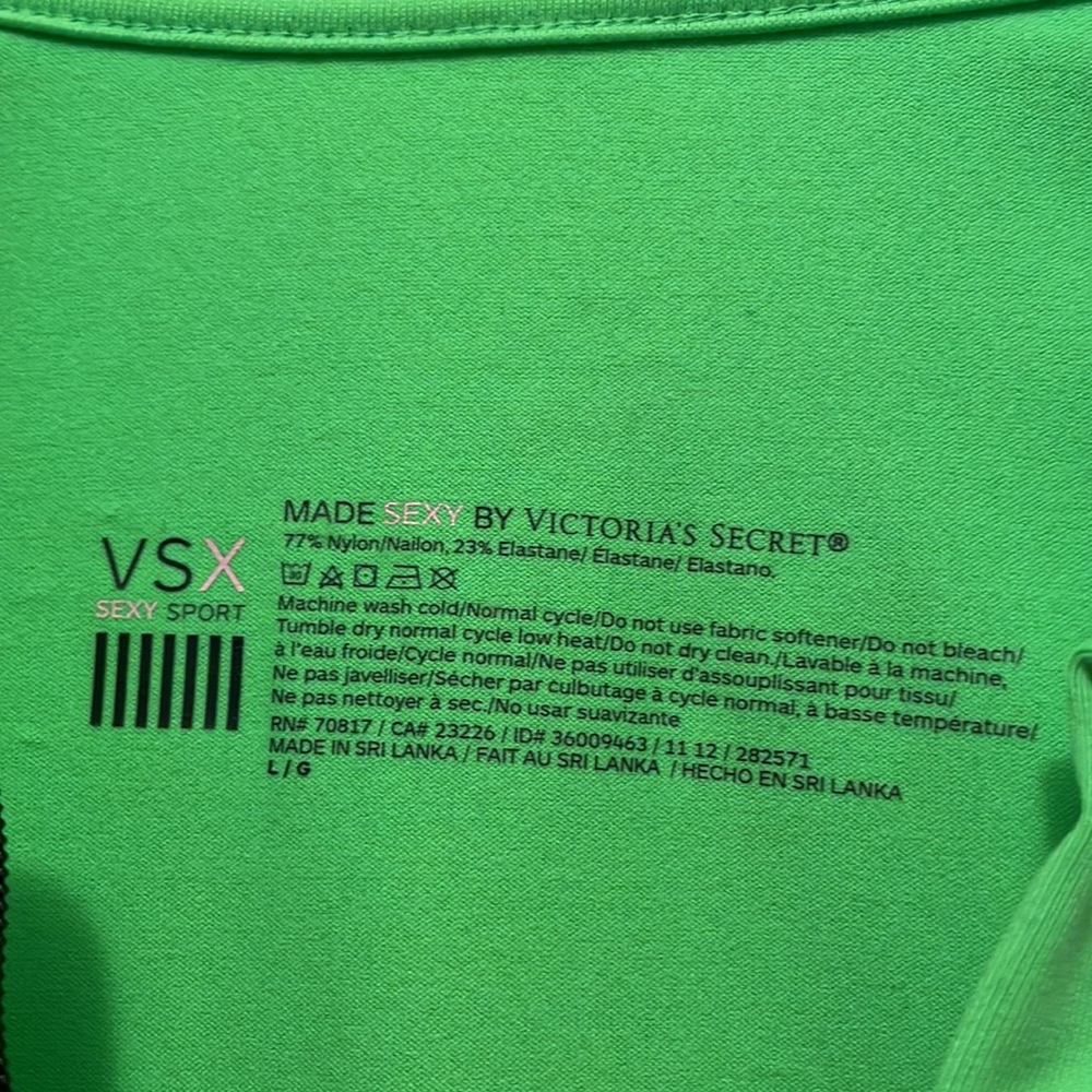 1/4 zip pullover - Picture 2 of 4